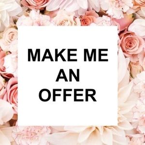 🌼 need to clear out my closet so please send me your offers! 🫶🏼🌼